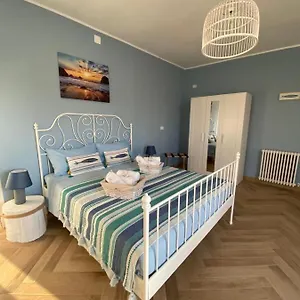  Appartamento Per Vacanze Isola